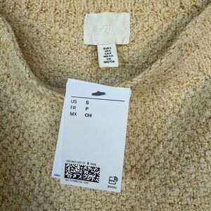 NWT H&M Cream Mini Skirt